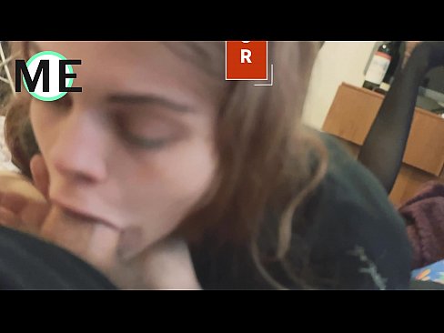 ❤️ Kontol tenggorokan, stoking robek dan tumit robek senang bertemu ❤  Sex di id.serviporno.ru ️