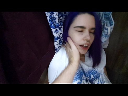 ❤️ Menemukan adikku di lemari dan membantunya cum ❤ Sex di id.serviporno.ru ️